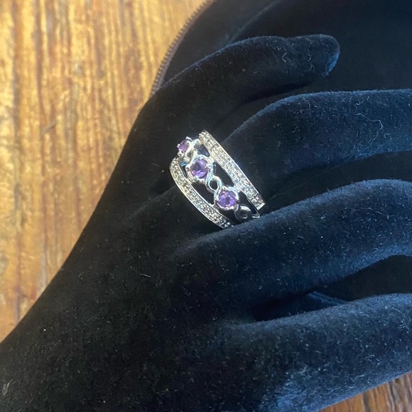 Lia Sophia “Rapture” Ring - Picture 5 of 5